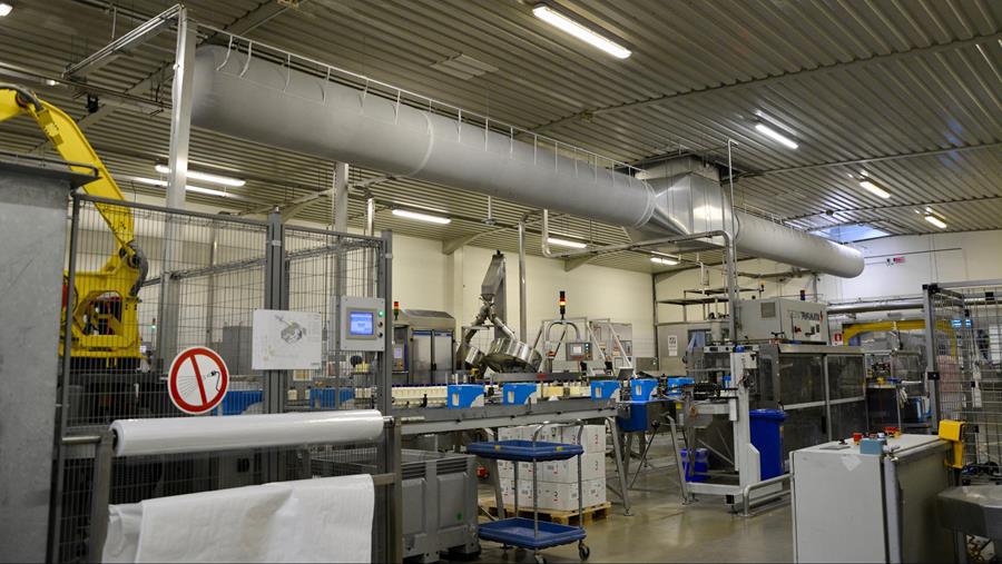 Sauzenproducent verbetert klimaat voor medewerkers en machines