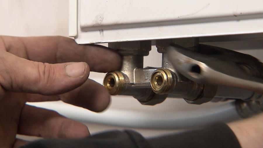 Comment déplacer un radiateur?