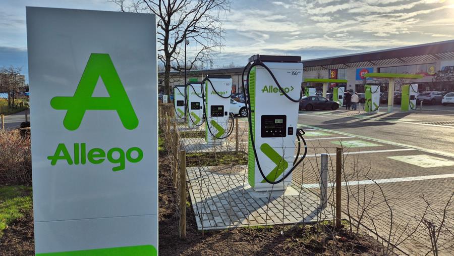 Le plus grand centre de recharge rapide du pays s'installe à Malines
